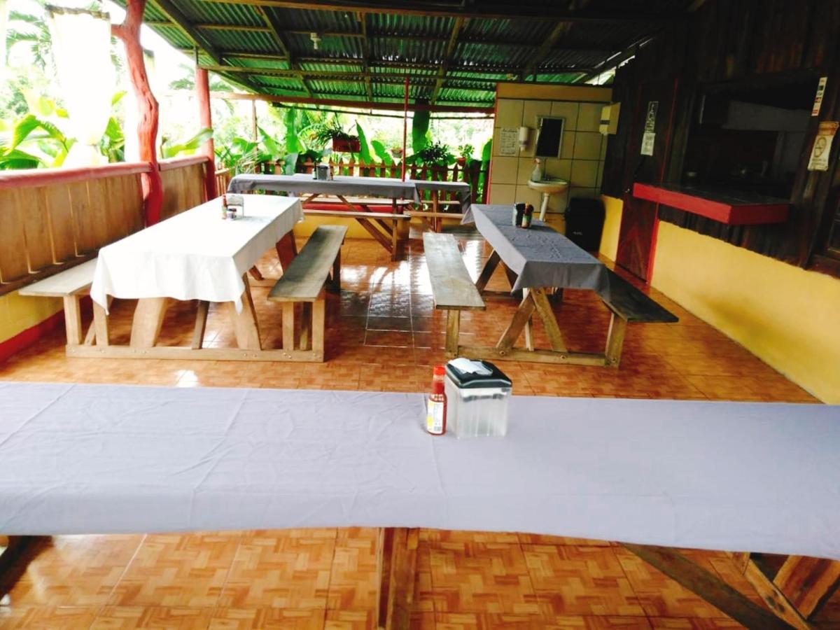 Posada Rio Celeste In Bed & Breakfast Exterior foto