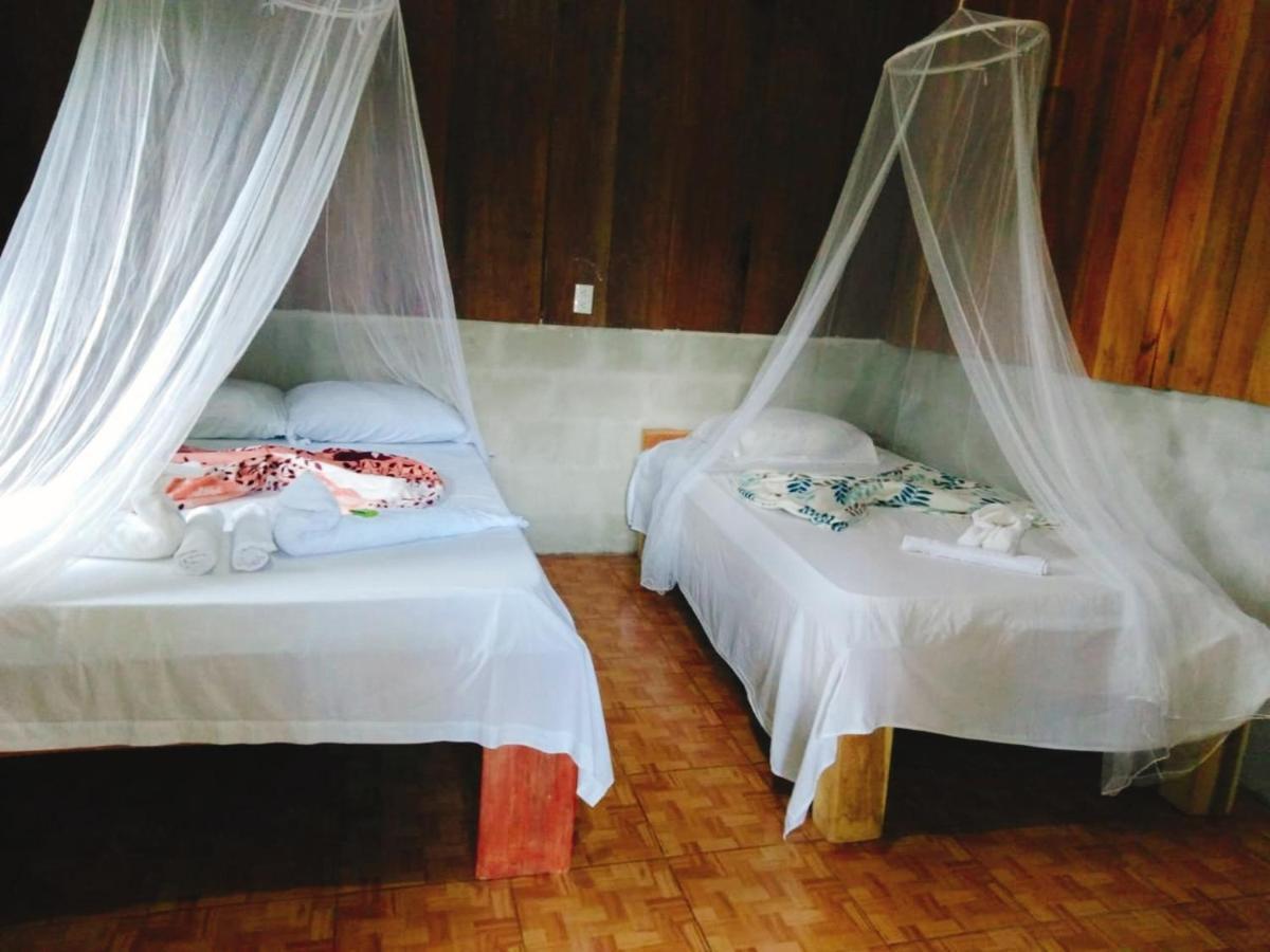 Posada Rio Celeste In Bed & Breakfast Exterior foto