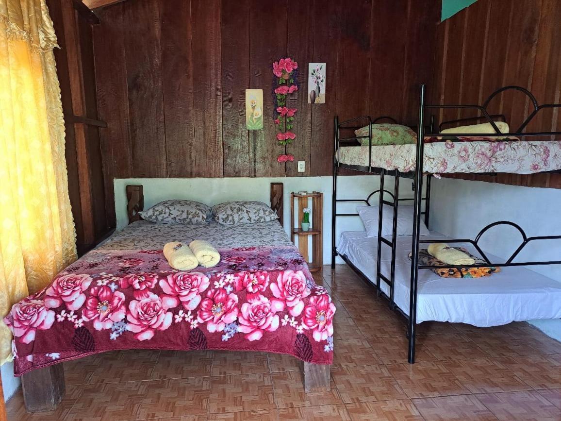 Posada Rio Celeste In Bed & Breakfast Exterior foto